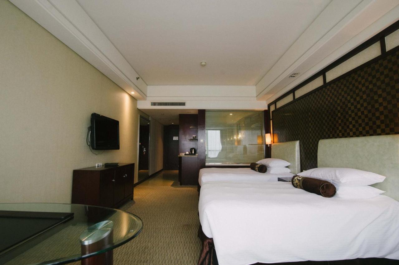 Haiwaihai Crown Hotel Maansan Kültér fotó