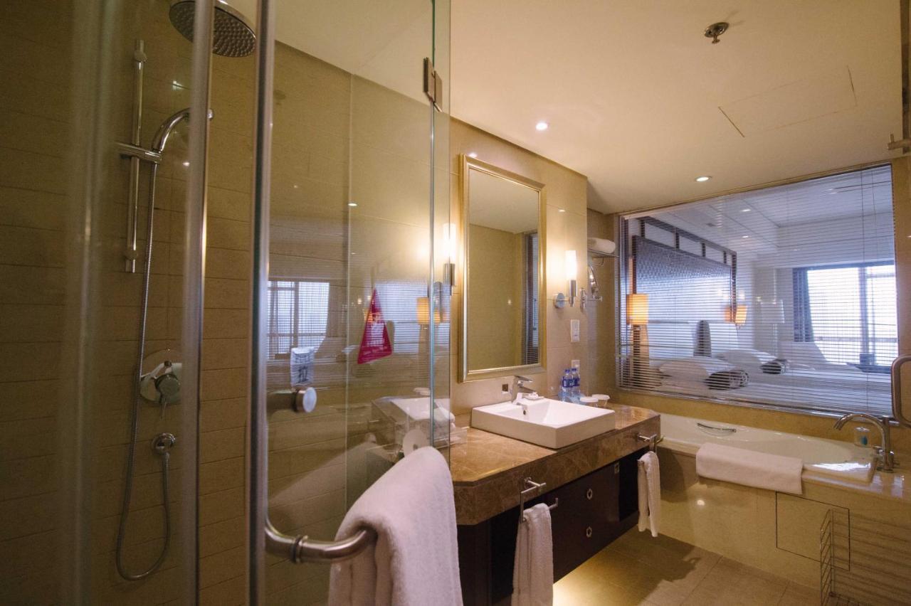 Haiwaihai Crown Hotel Maansan Kültér fotó