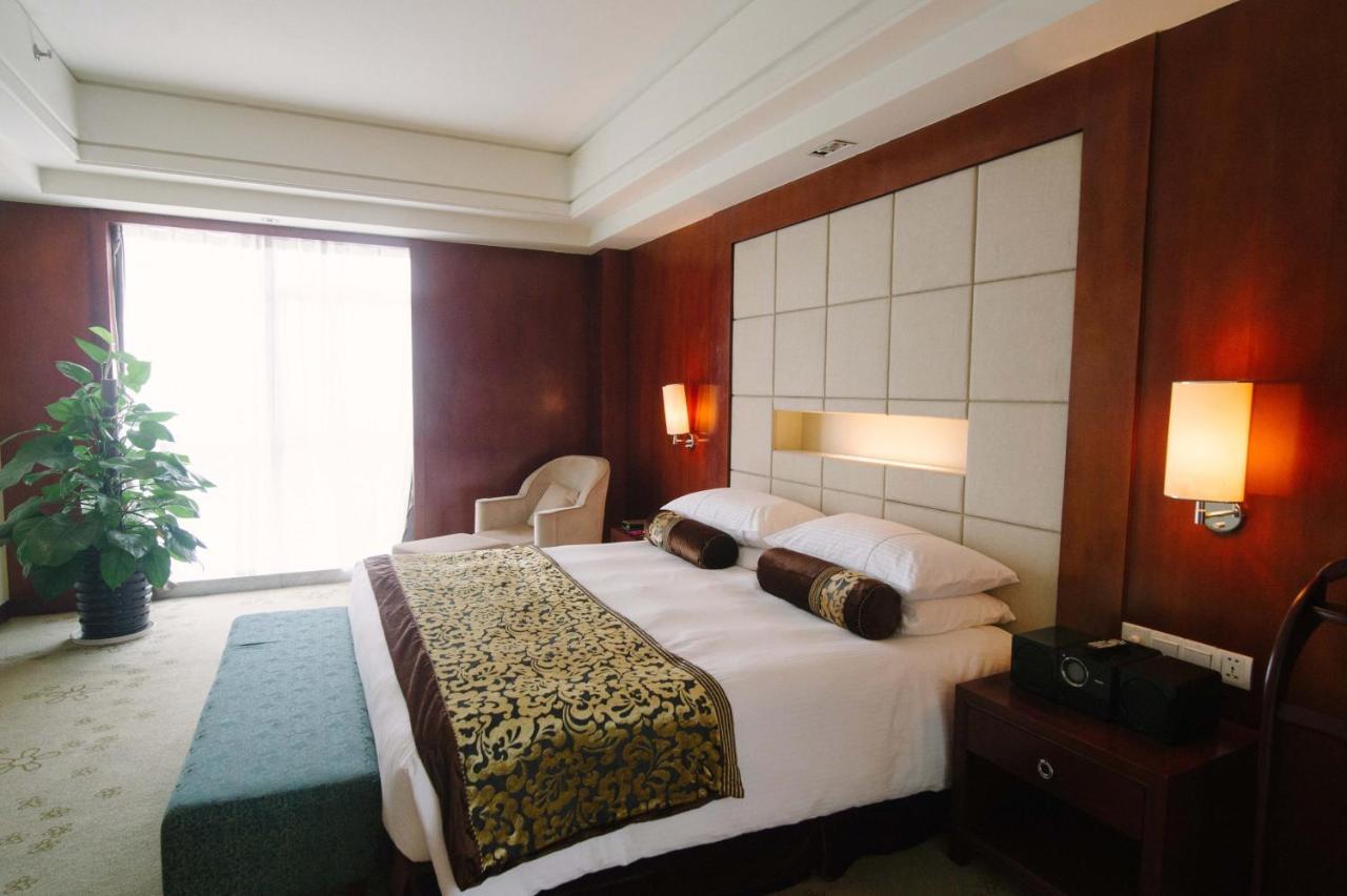 Haiwaihai Crown Hotel Maansan Kültér fotó