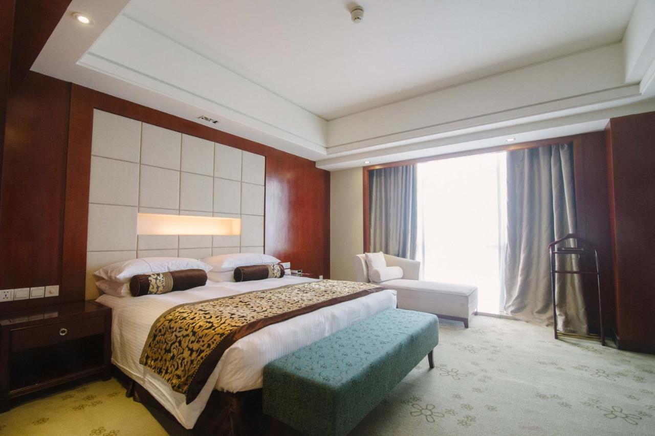 Haiwaihai Crown Hotel Maansan Kültér fotó