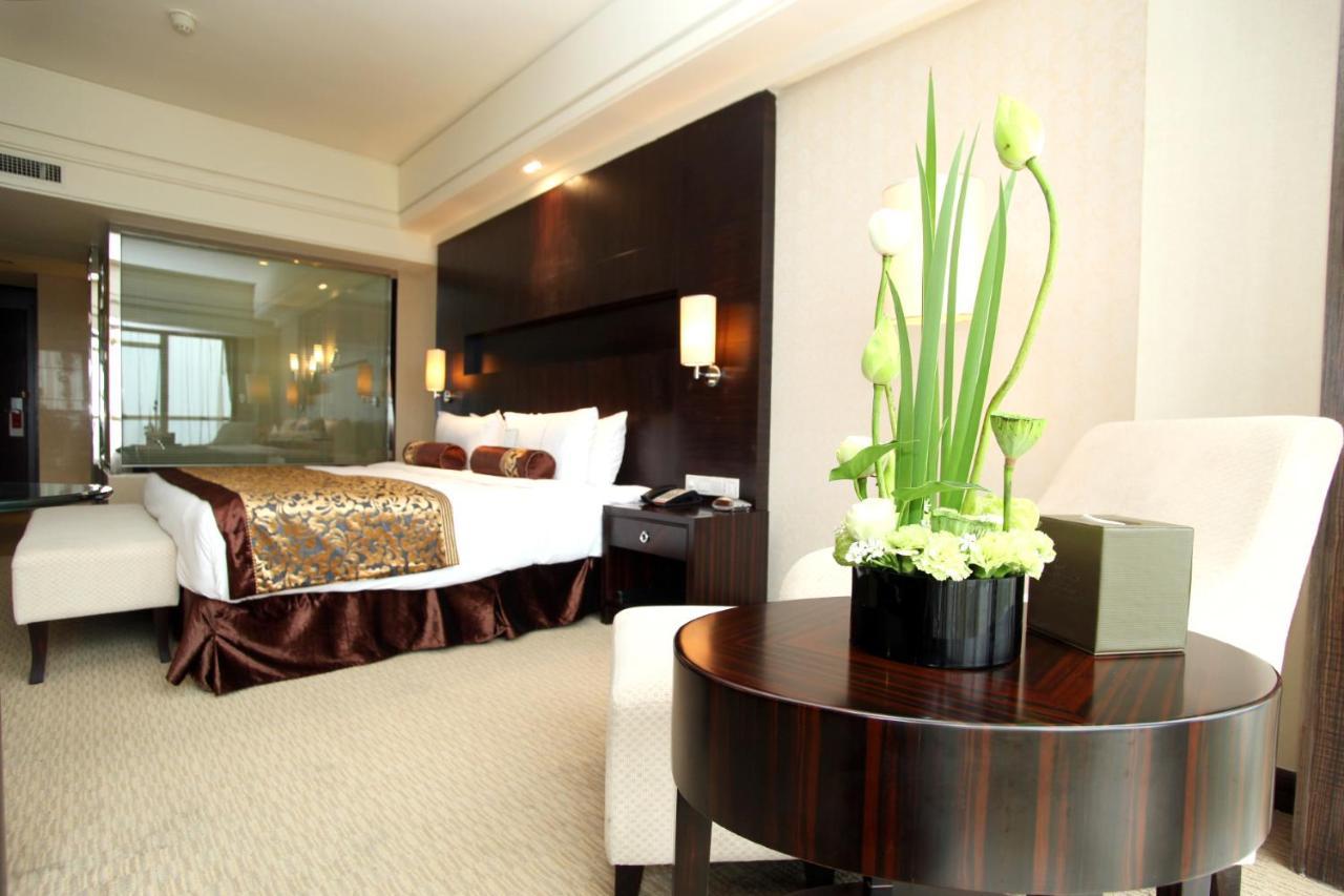 Haiwaihai Crown Hotel Maansan Kültér fotó